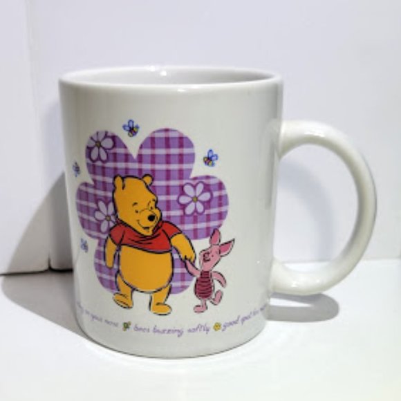 DISNEY'S WINNIE THE POOH COFFEE MUG/CUP WITH POOH BEAR, PIGLET AND CUTE SAYINGS - Picture 1 of 6